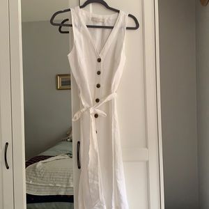 Beautiful Linen NWOT Loft midi length dress